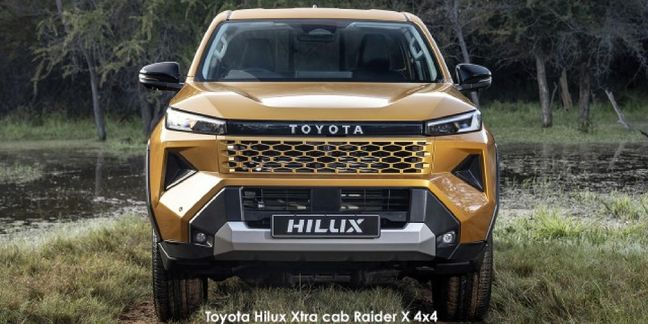 Toyota-Hilux-28GD-6-Xtra-cab-Raider-X image:2