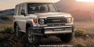 Toyota Land Cruiser 76 2.8GD-6 station wagon LX manual