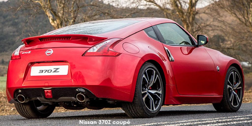 Nissan 370z coupe