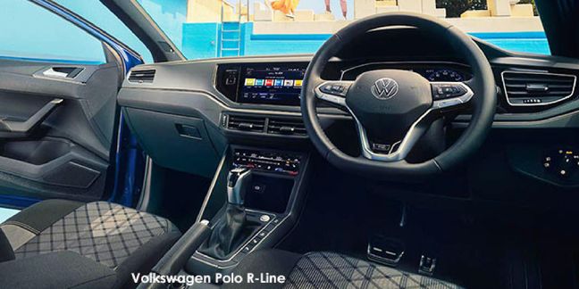 Volkswagen-Polo-hatch-10TSI-R-Line image:2
