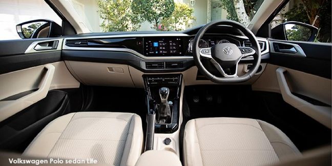 Volkswagen-Polo-sedan-16-manual image:2
