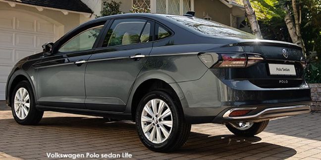 Volkswagen-Polo-sedan-16-auto image:1