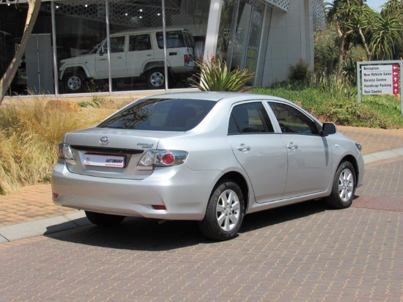 2016 Toyota Corolla S Plus 6 Speed Manual 2016 Toyota Corolla S Plus 6 Speed Manual